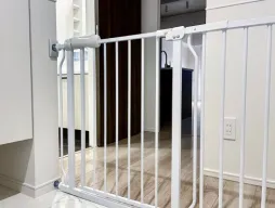 ペット飛び出し防止柵